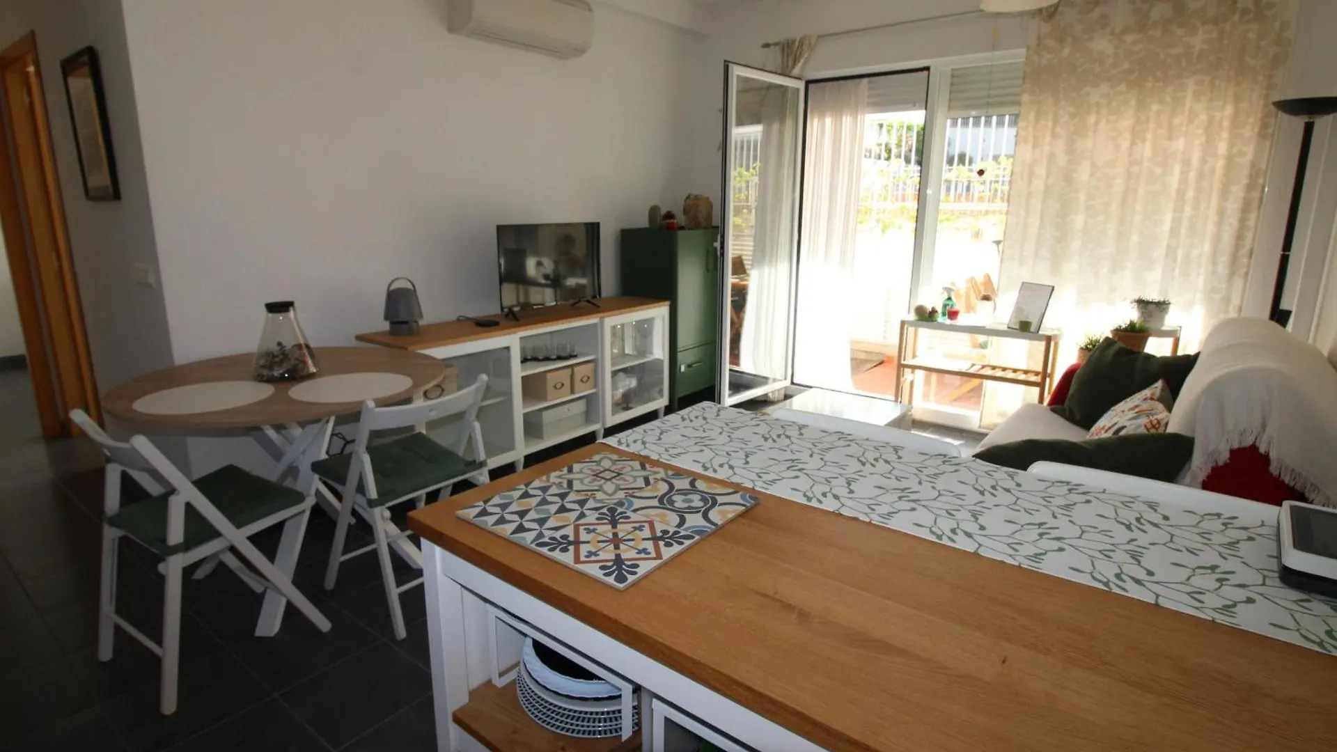 Apartamento Moderno, Cerca De Playa Les Tonyines, Piscina Comunitaria, Terraza Y Wifi - Es-228-141 Llanca Spain